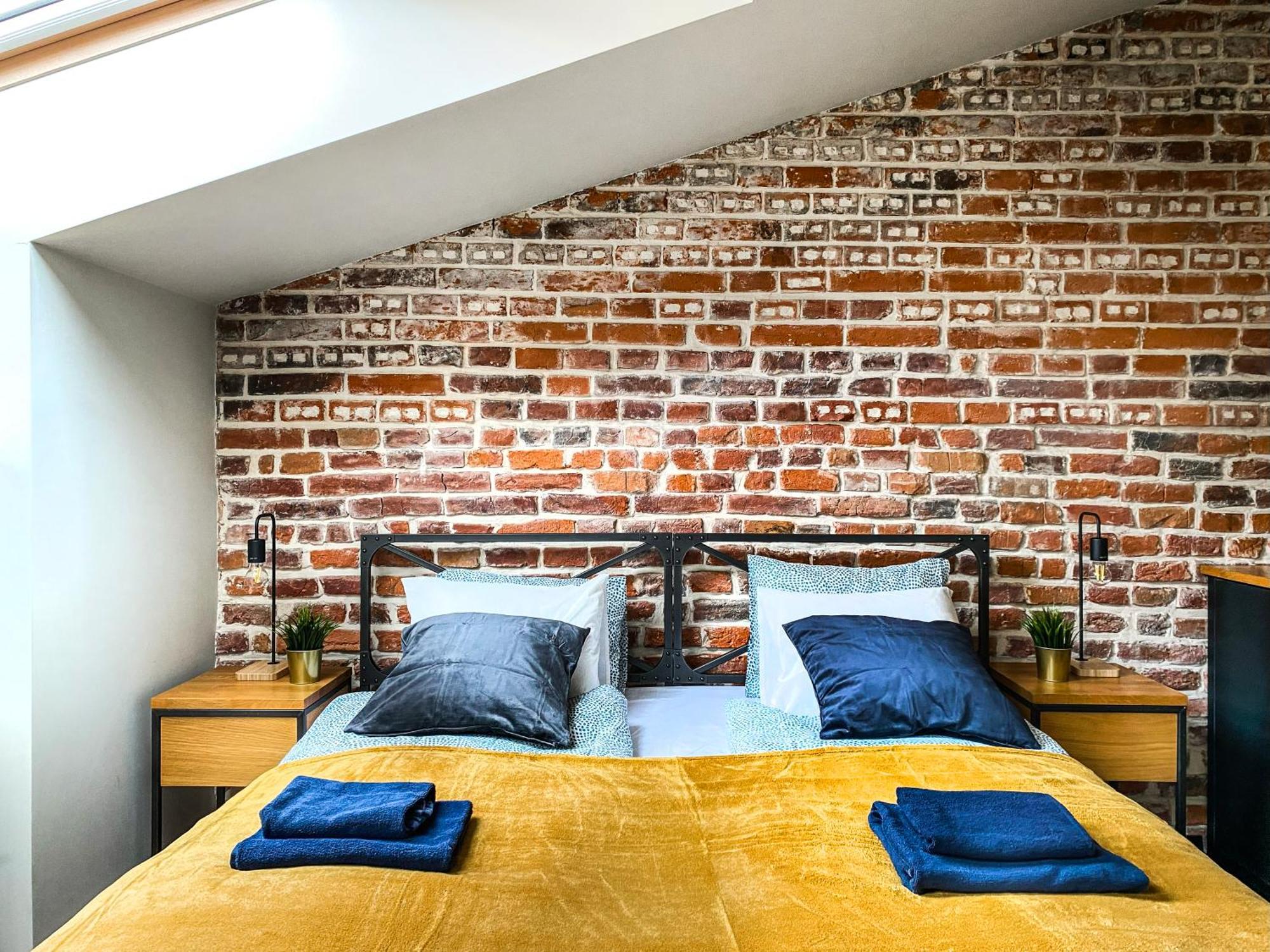Cozy With Ac For Couples - Old Town Apartment Krakau