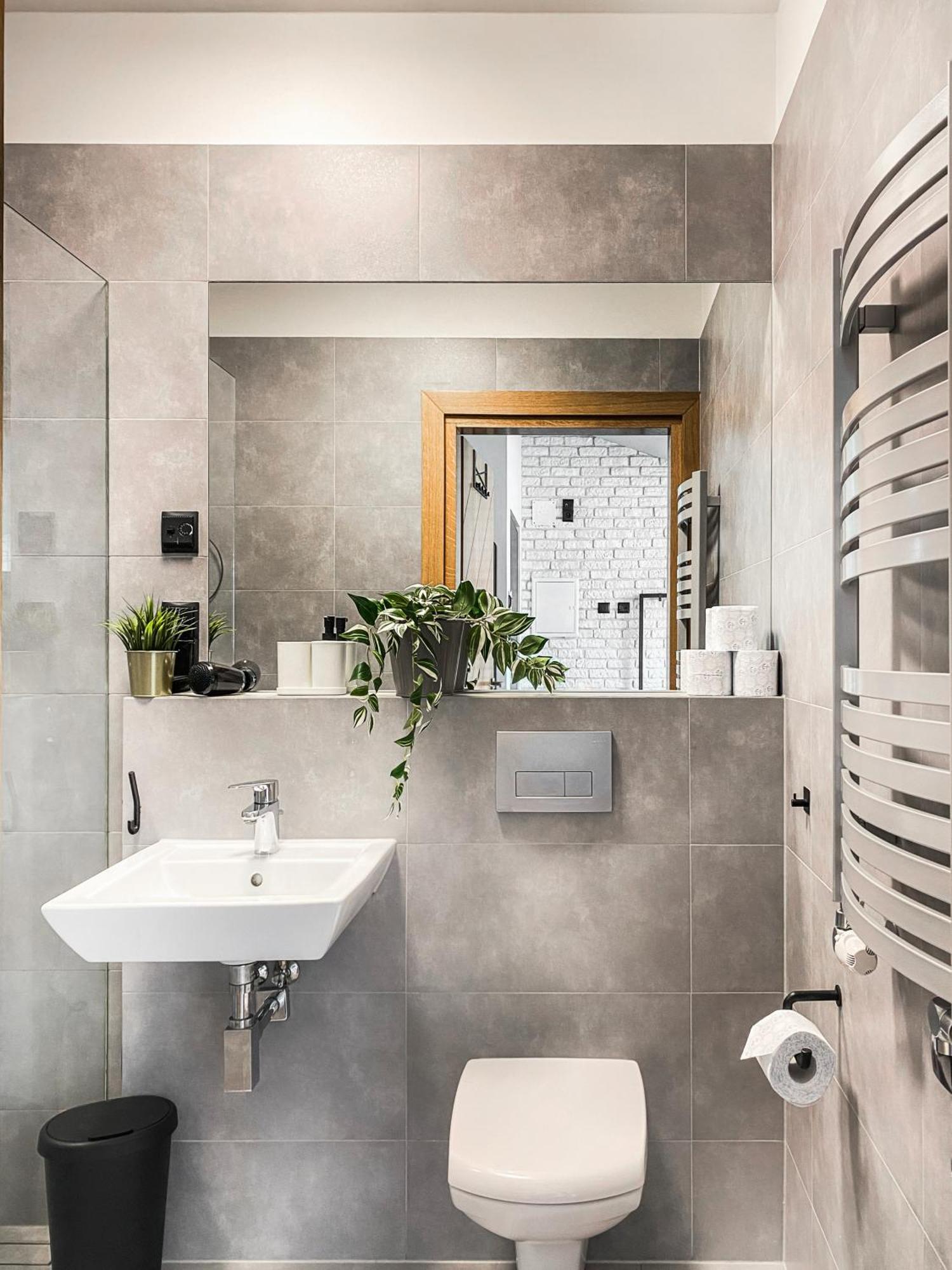 Cozy With Ac For Couples - Old Town Apartment Krakau